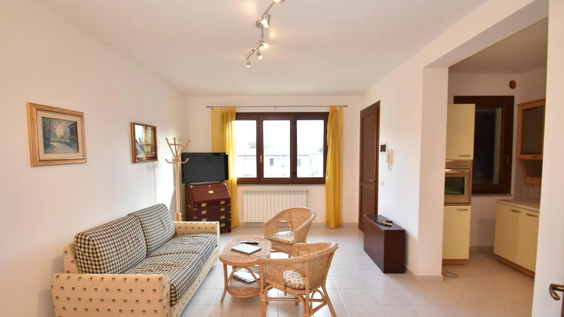Trilocale Lacona Mare - Zona Mare Con Clima E Posto Auto Apartment